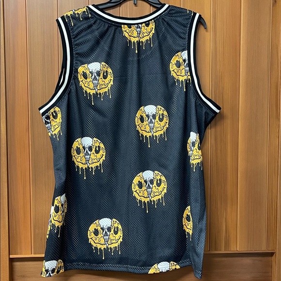 RF Brand Smile Through It Mesh Skull Tank Top 2XL NWT - Picture 2 of 9